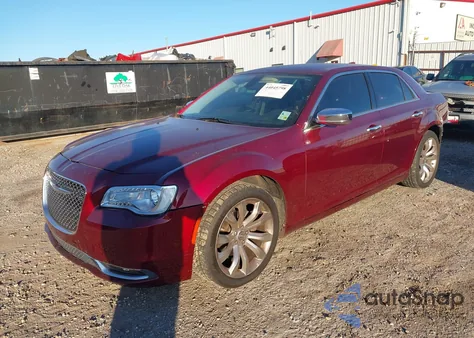 2018 Chrysler 300 Limited из США, поврежденный, VIN 2C3CCAEG8JH193791